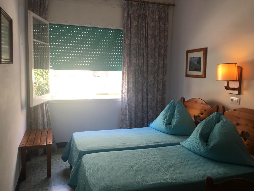 Pension Casa Austria Calella Exterior photo